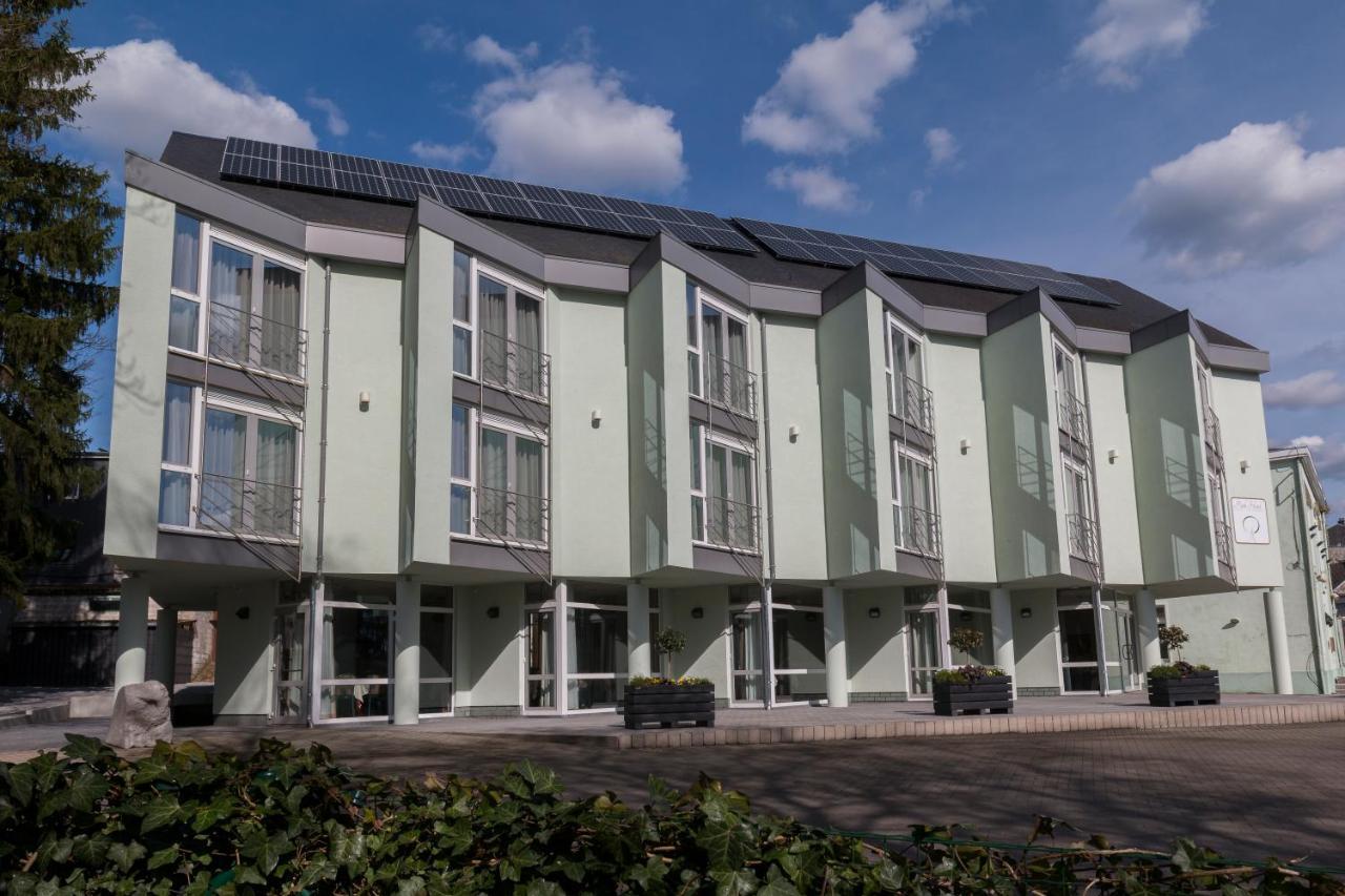 Park Hotel Kelmis Экстерьер фото